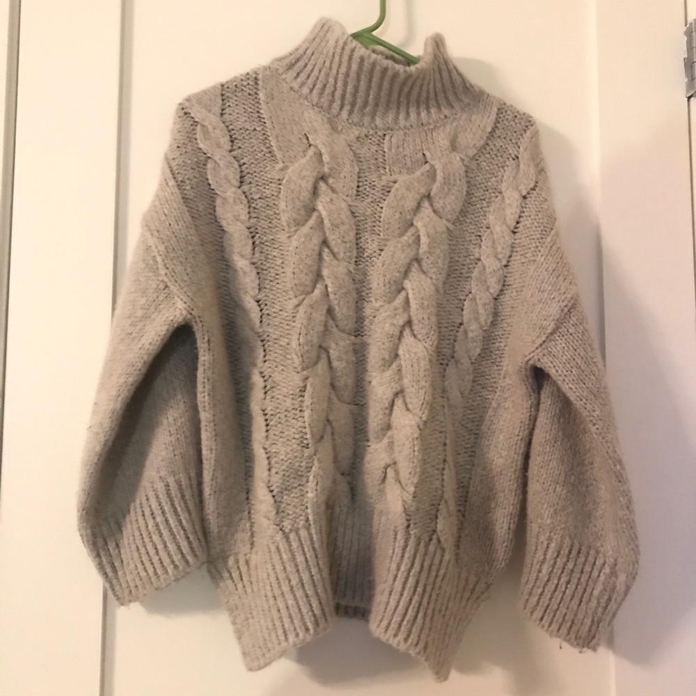 ✨5 for $30✨Mockneck chunky knit sweater